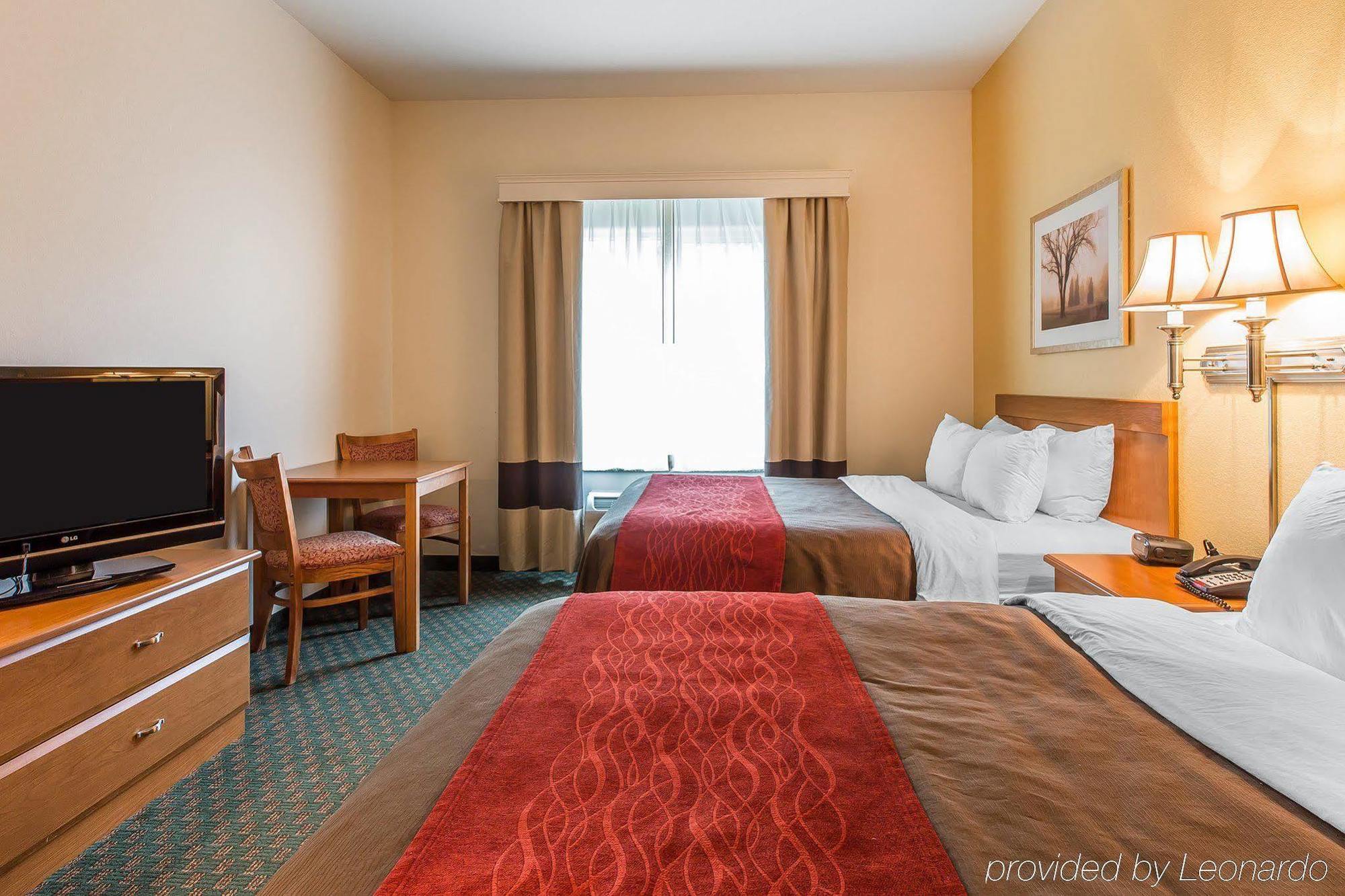Hotel Comfort & 3*